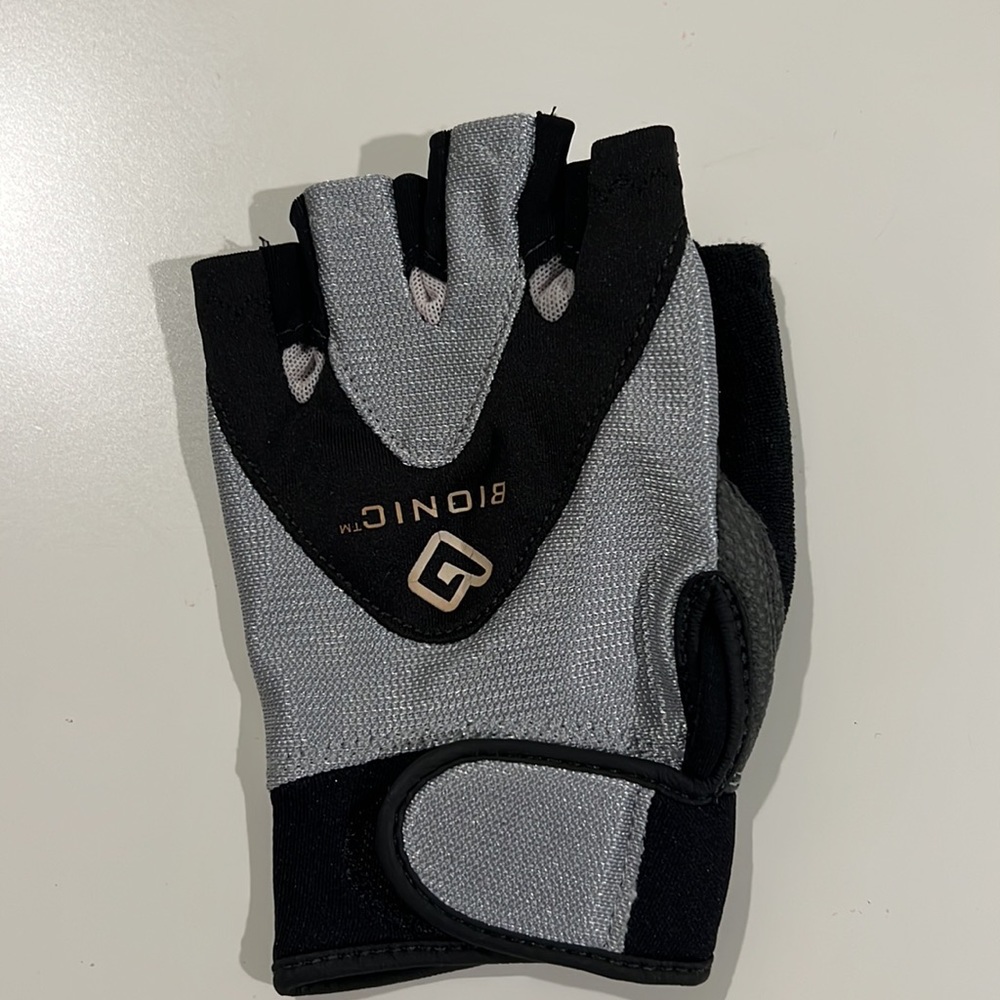 Bionic gloves - Picture 3 of 6